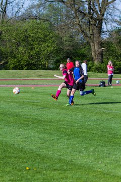 Bild 34 - B-Juniorinnen SV Wahlstedt - TSV Zarpen : Ergebnis: 11:0